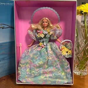 1994 Mattel Spring Bouquet Barbie Floral Pastel Ball Gown Doll NIB